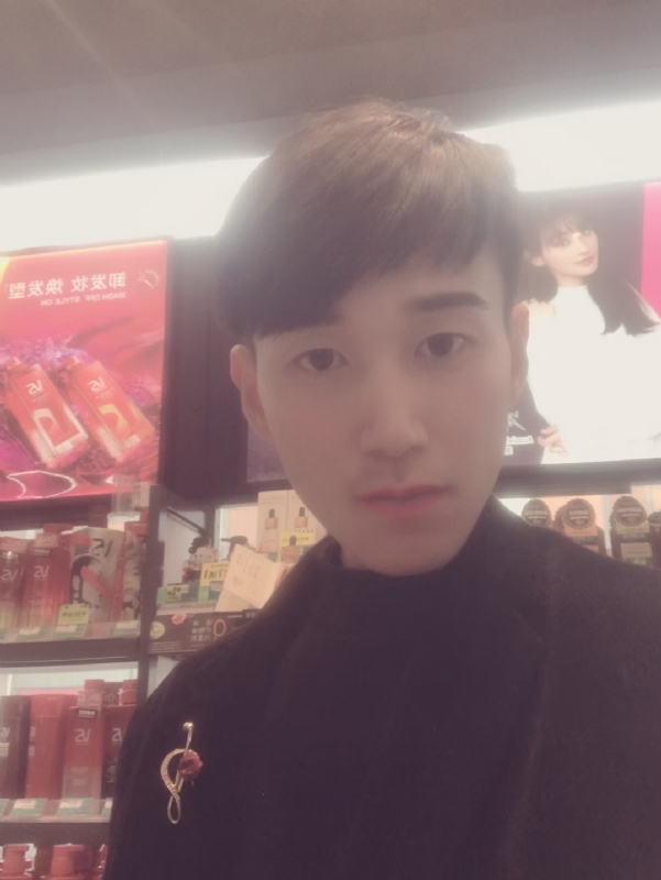 唯美的爱情故事的第一张照片--扶沟中老年相亲网